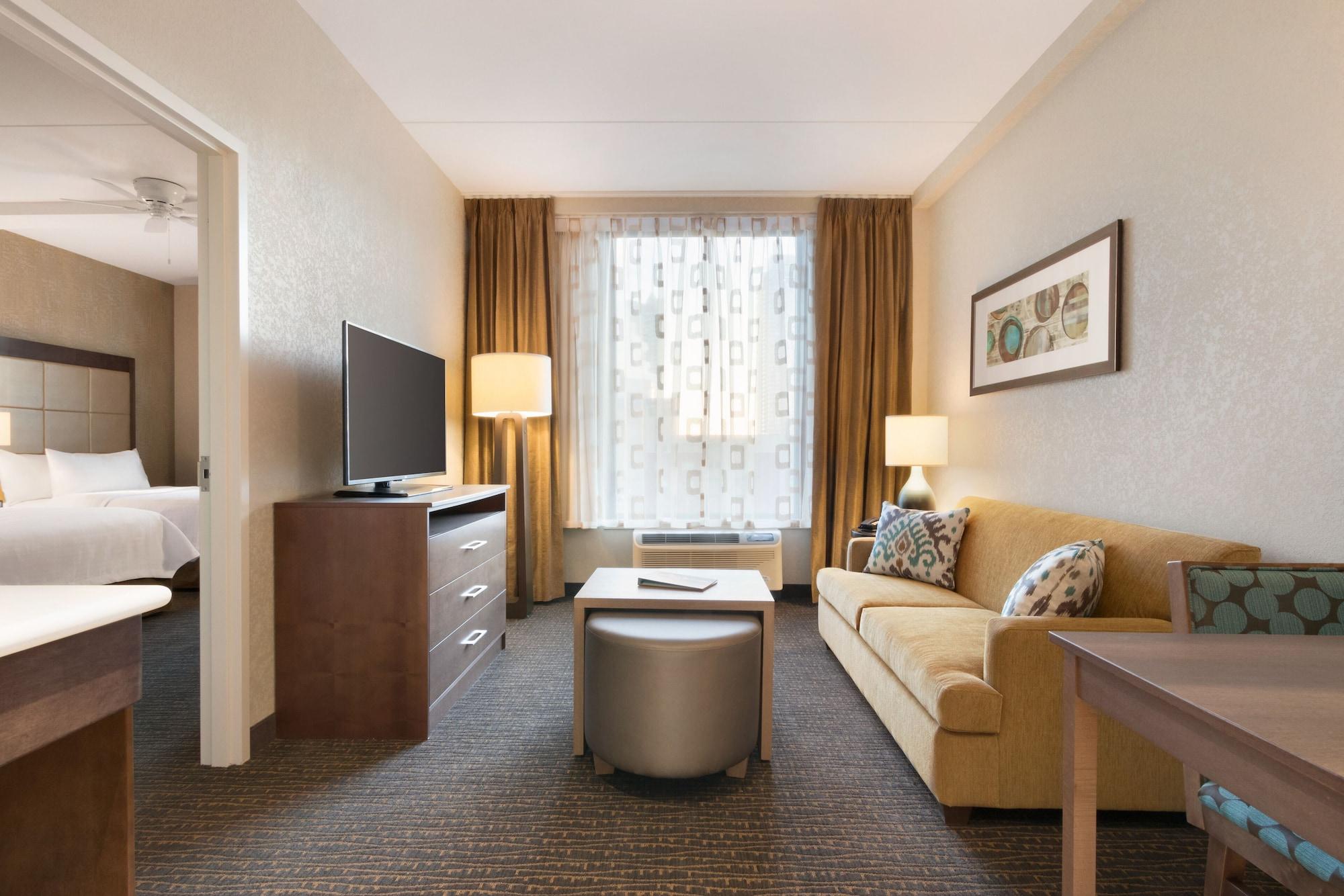 Homewood Suites By Hilton Calgary Downtown Exterior foto